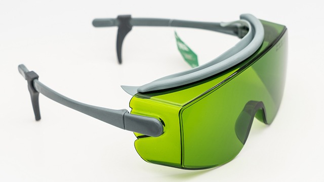 激光防護鏡檢測標準(圖1)