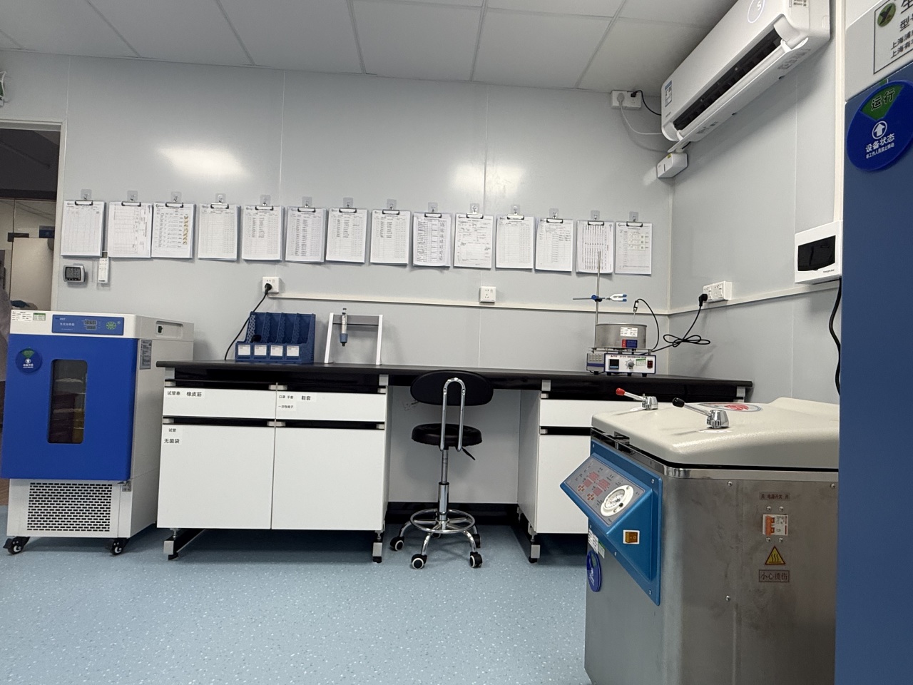 物理實驗室介紹(圖1) 物理實驗室介紹(圖1)